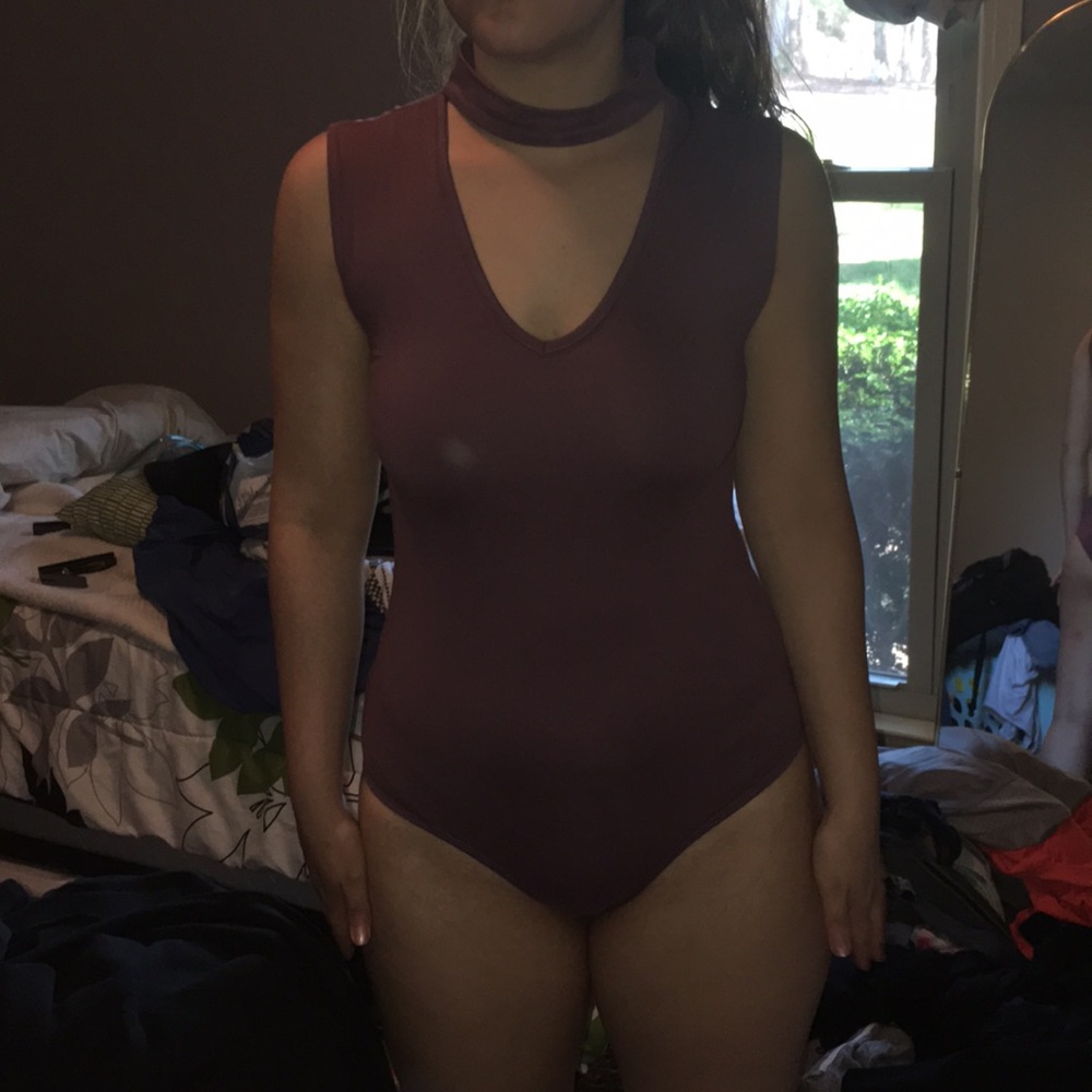 One piece. All the same, different colors.